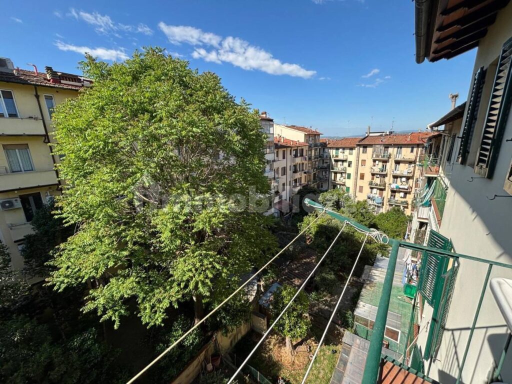 Quadrilocale via Michele Mercati, Leopoldo – Vittorio Emanuele – Statuto, Firenze